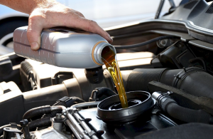 Когда следует заменить масло в вашем автомобиле