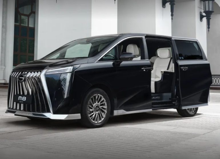 GAC M8 против кроссовера: почему всё больше семей пересаживаются на минивэны